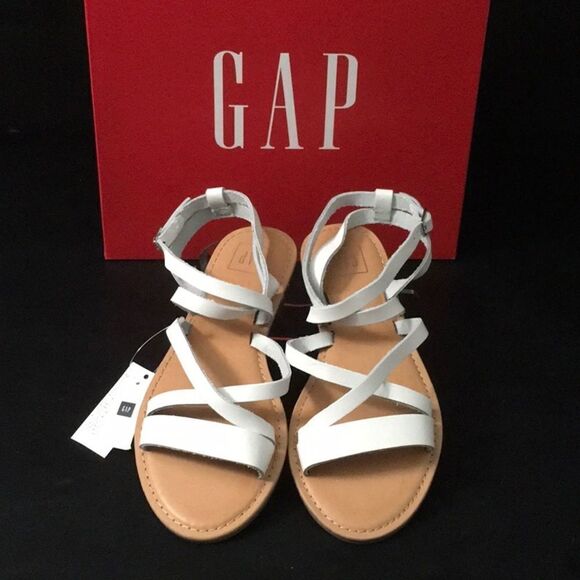 New ❤️Gap   - Picture 2 of 6